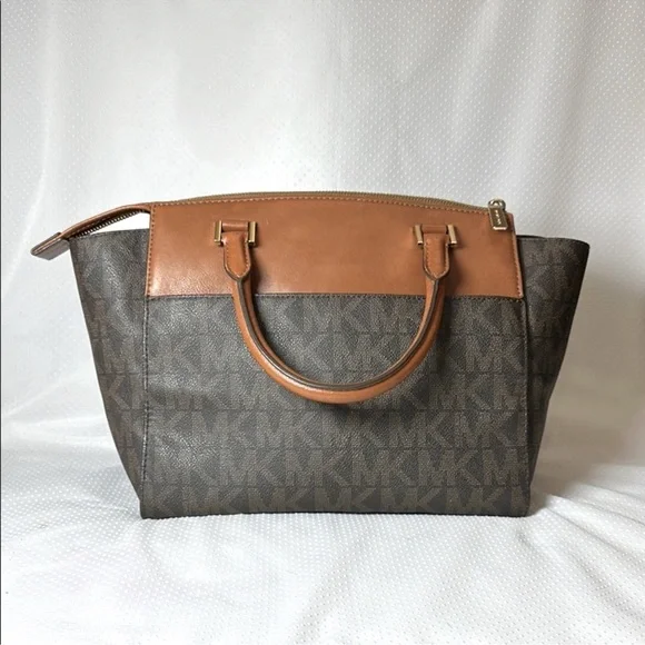 EUC Michael Kors Signature Hudson Large Satchel Shoulder Bag w/crossbody strap